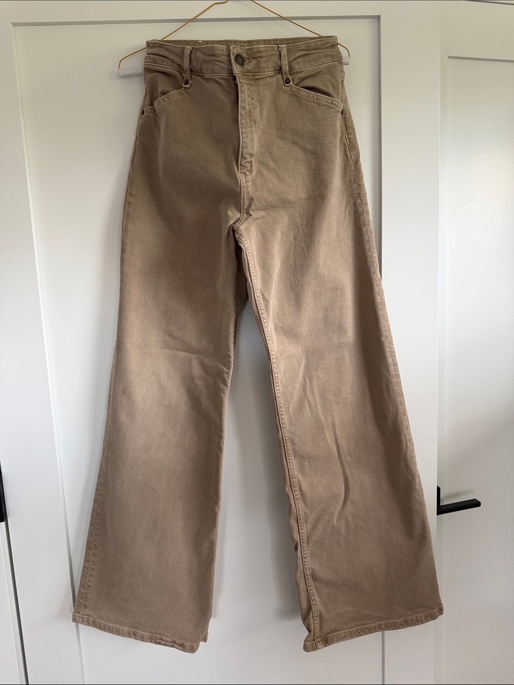 Zara High Rise Wide-Leg Jeans in Light Brown